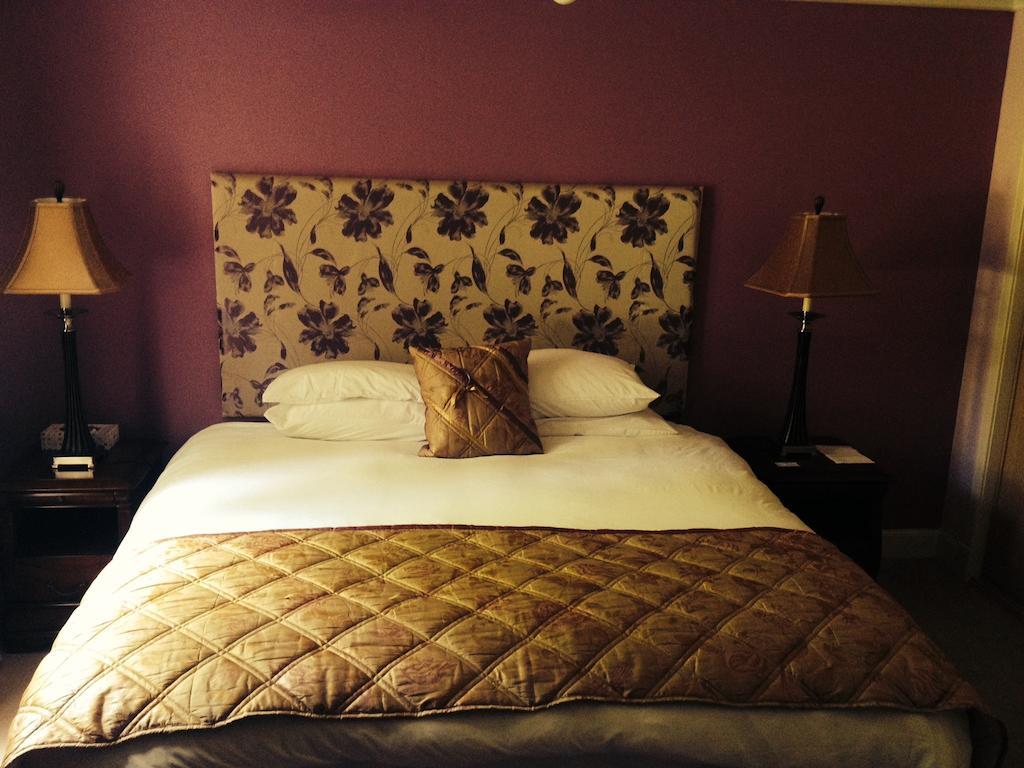 Mansion House Hotel Elgin Zimmer foto