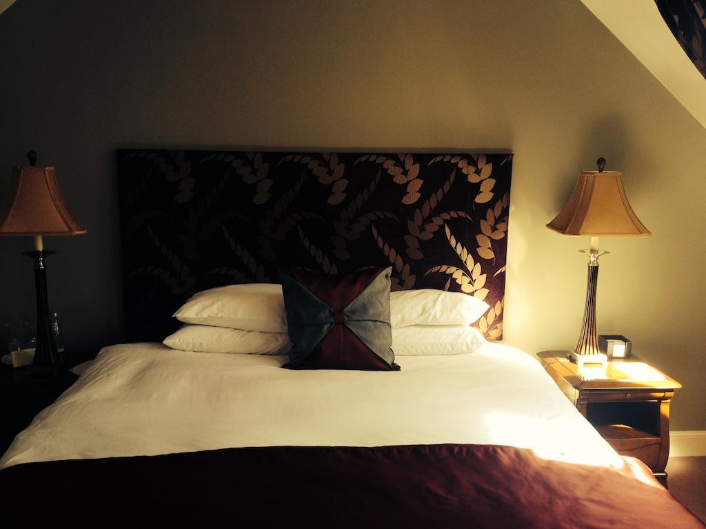 Mansion House Hotel Elgin Zimmer foto