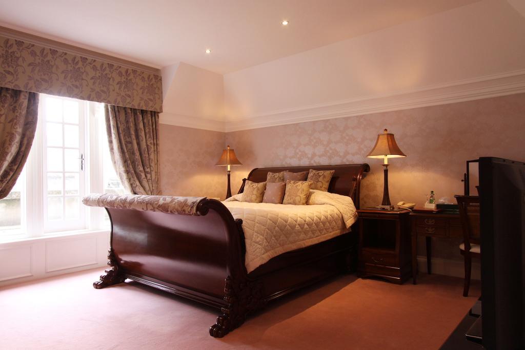 Mansion House Hotel Elgin Zimmer foto
