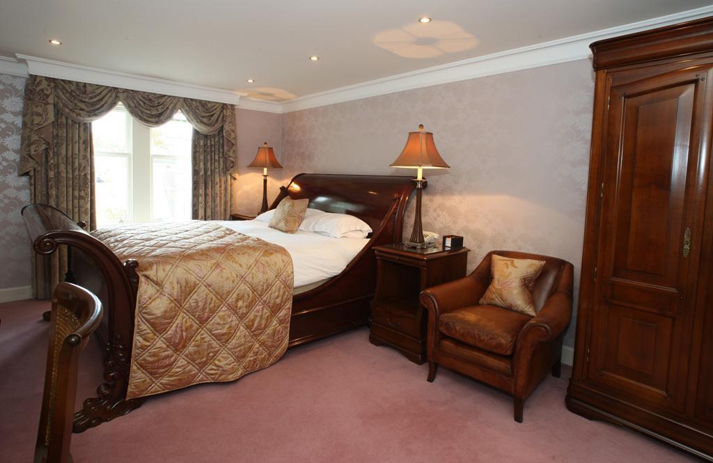 Mansion House Hotel Elgin Zimmer foto